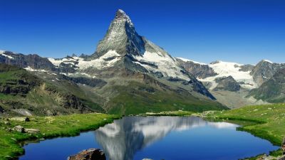 Switzerland: Alpine Peaks, Lakes, and Scenic Journeys