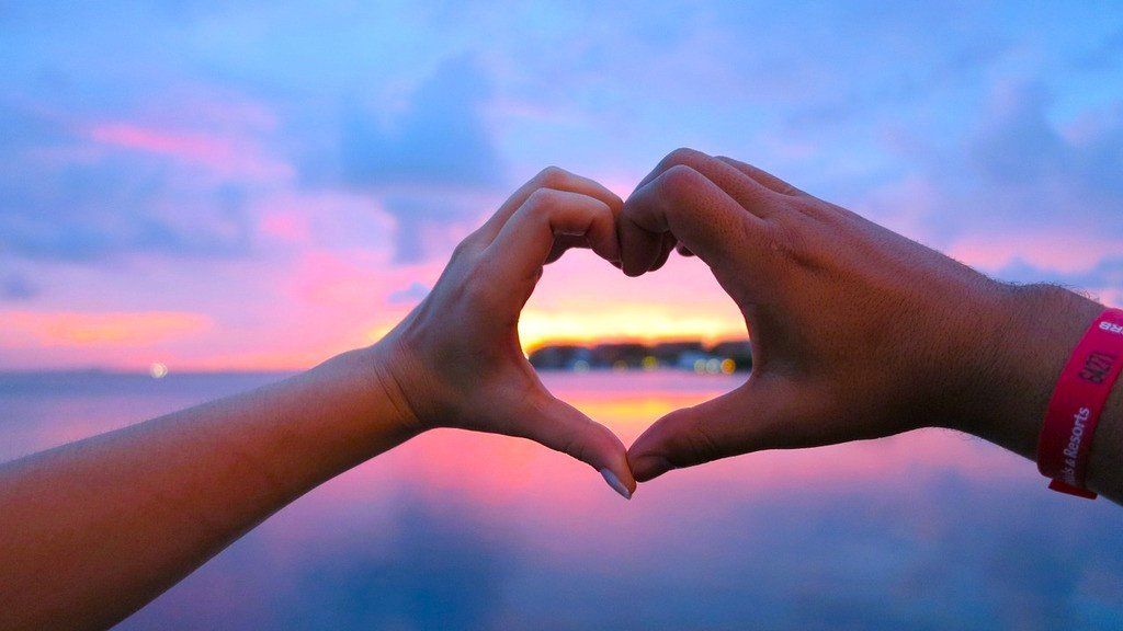 Honeymoons & Romantic Getaways