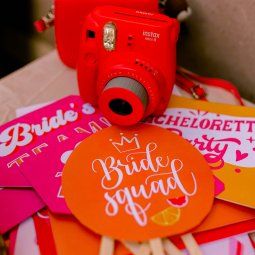 Girls’ Trips & Friend Getaways